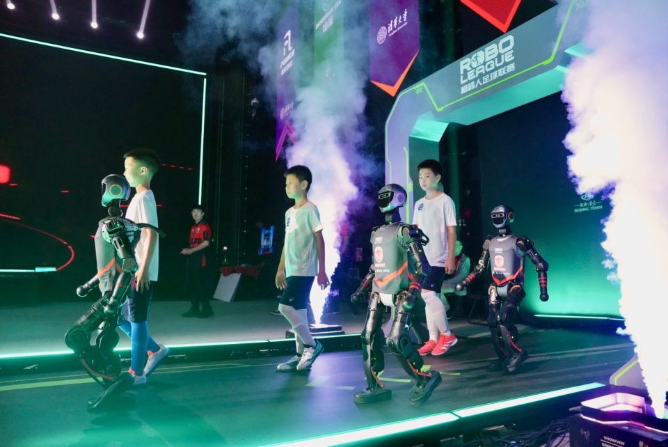 场平局最终 场平局最终