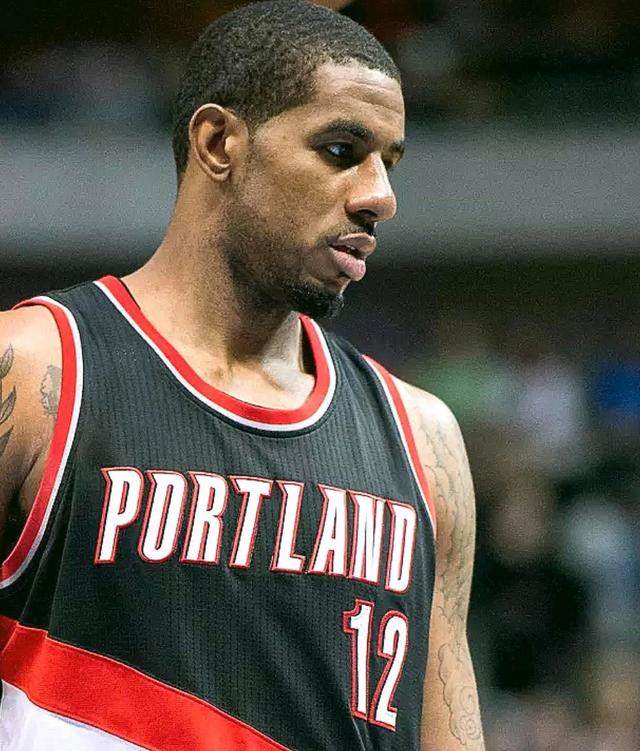 更戏剧性的 更戏剧性的