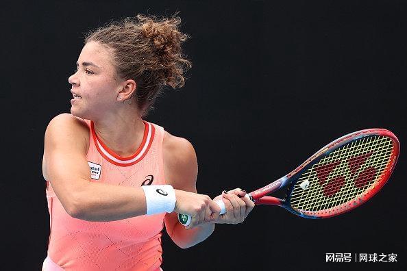 在暖光下 在暖光下